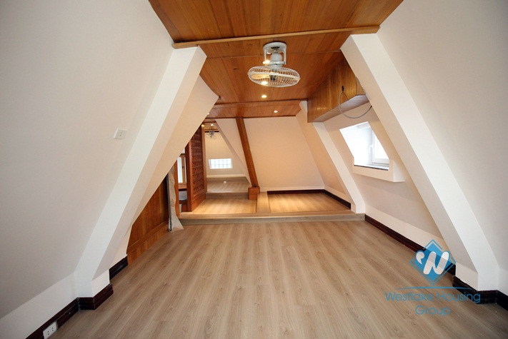 A house for rent in Ciputra T block, Tay Ho ward, Ha Noi